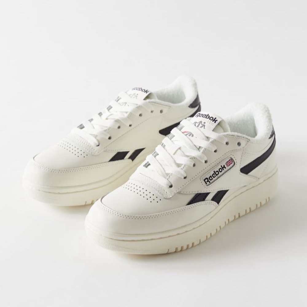 Club C Double Revenge Shoes Size 8
